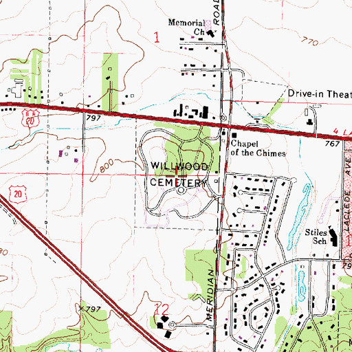 Topographic Map of Willwood Burial Park, IL