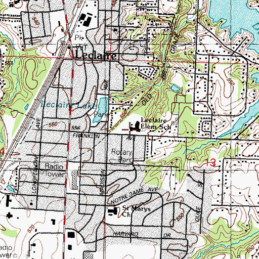 Topographic Map of Leclaire School, IL