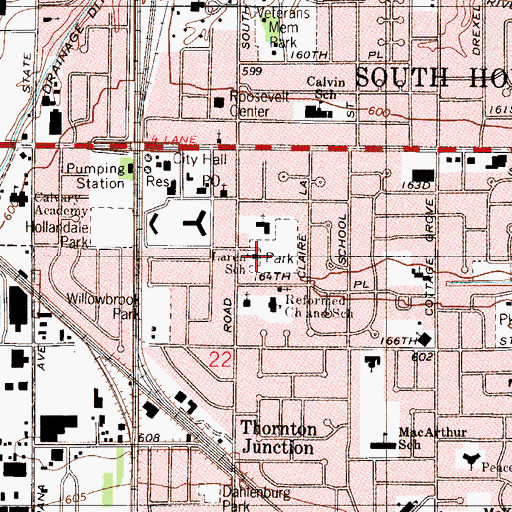 Topographic Map of Laren School, IL