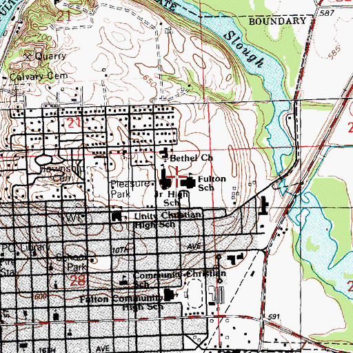 Topographic Map of Fulton Junior High School, IL