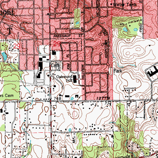 Topographic Map of Oakwood Elementary School, IL