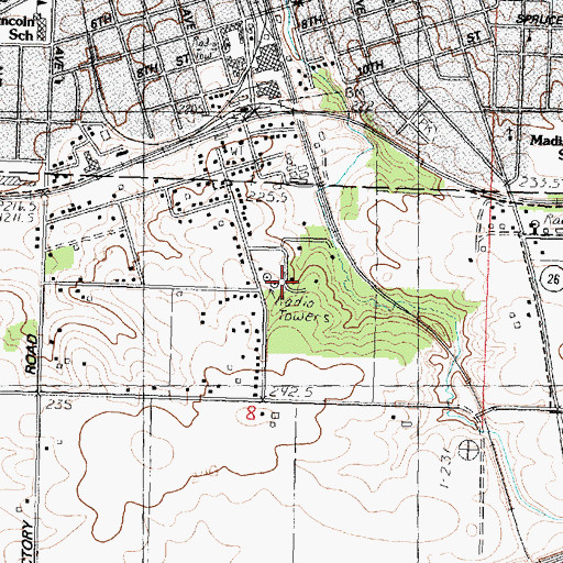 Topographic Map of WIXN-AM (Dixon), IL