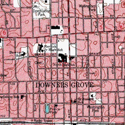 Topographic Map of WDGC-FM (Downers Grove), IL