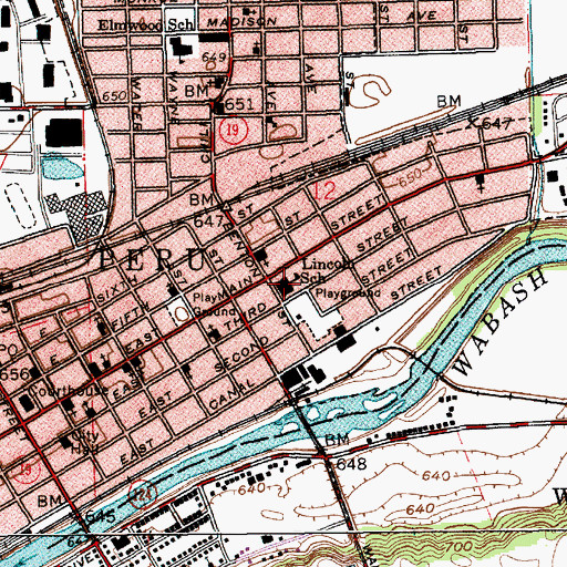 Topographic Map of Lincoln Elementary School, IN