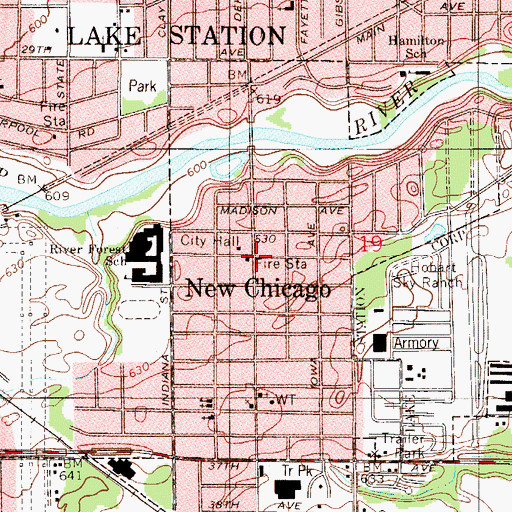 Topographic Map of New Chicago, IN