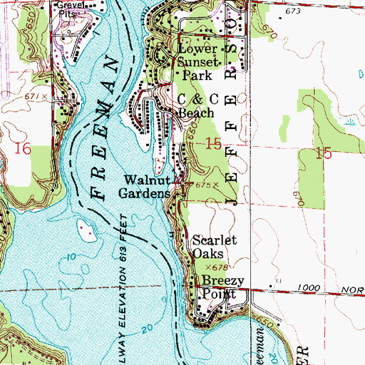 Topographic Map of Walnut Gardens, IN