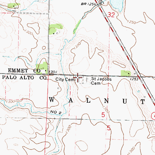 Topographic Map of City Cemetery, IA