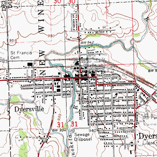 Topographic Map of Dyersville, IA