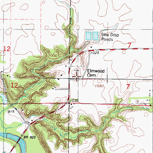 Topographic Map of Elmwood Cemetery, IA