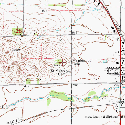 Topographic Map of Maplewood Cemetery, IA