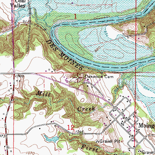 Topographic Map of Oakwood Cemetery, IA