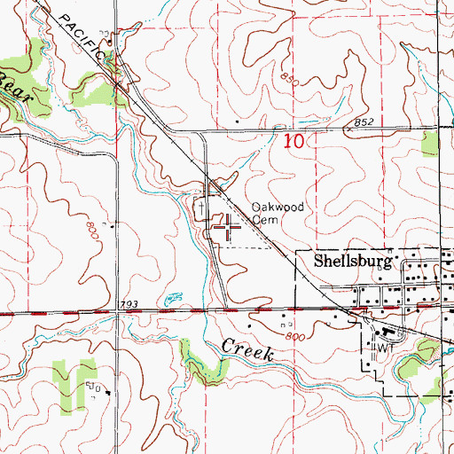 Topographic Map of Oakwood Cemetery, IA