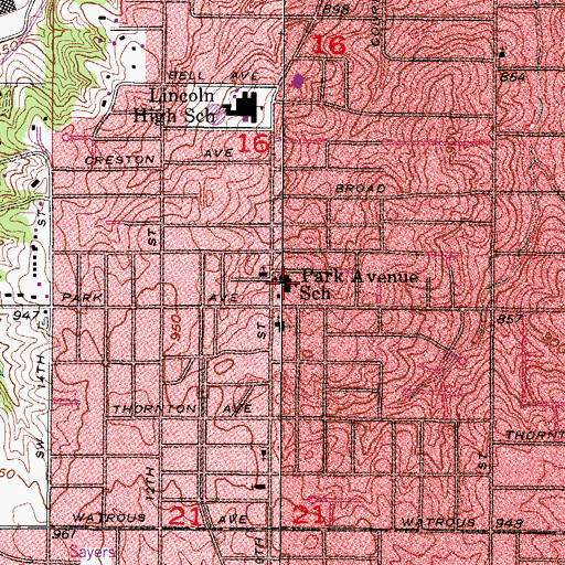 Topographic Map of Park Avenue Elementary School, IA