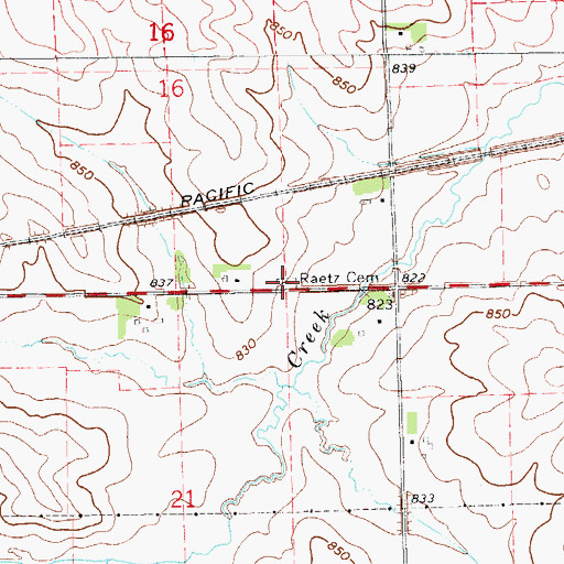 Topographic Map of Raetz Cemetery, IA