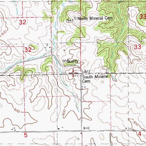 Topographic Map of South Mineral Cemetery, IA