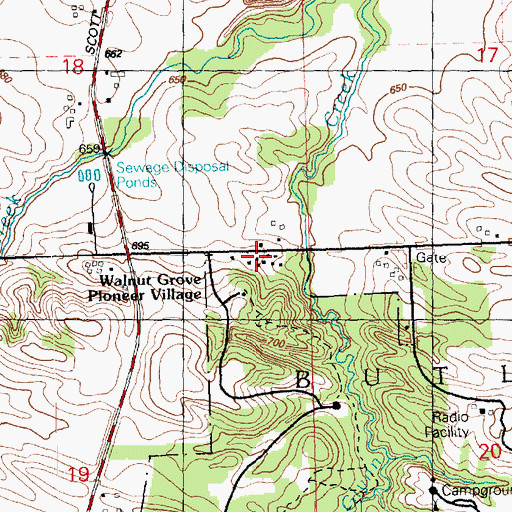 Topographic Map of Walnut Grove School, IA