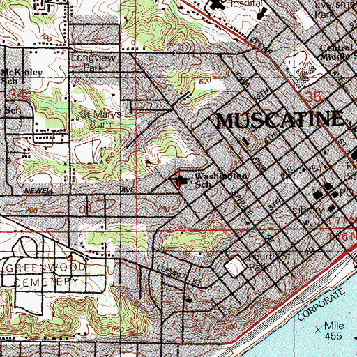 Topographic Map of Washington Elementary School, IA