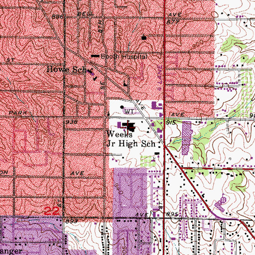 Topographic Map of Weeks Middle School, IA