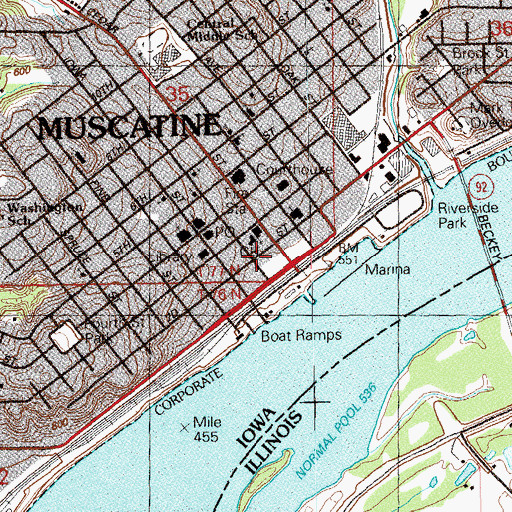 Topographic Map of Muscatine City Hall, IA