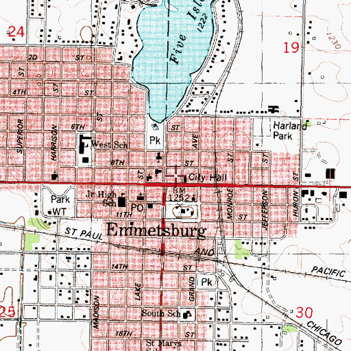 Topographic Map of Emmetsburg City Hall, IA