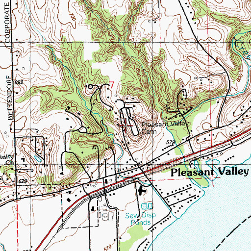 Topographic Map of Pleasant Valley Cemetery, IA