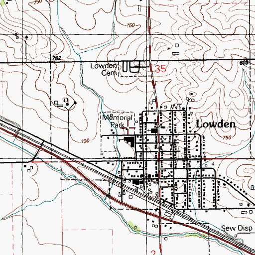 Topographic Map of Memorial Park, IA