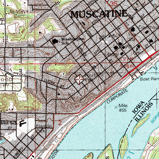 Topographic Map of Fourth Street Park, IA