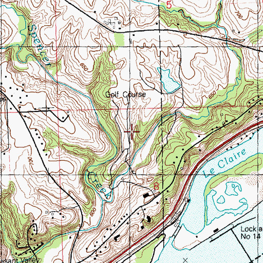 Topographic Map of Davenport Country Club and Golf Course, IA