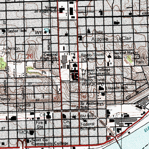 Topographic Map of Palmer College of Chiropractic, IA