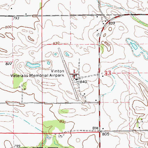 Topographic Map of Vinton Veterans Memorial Airpark, IA