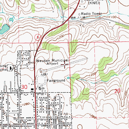 Topographic Map of Waukon Municipal Airport, IA