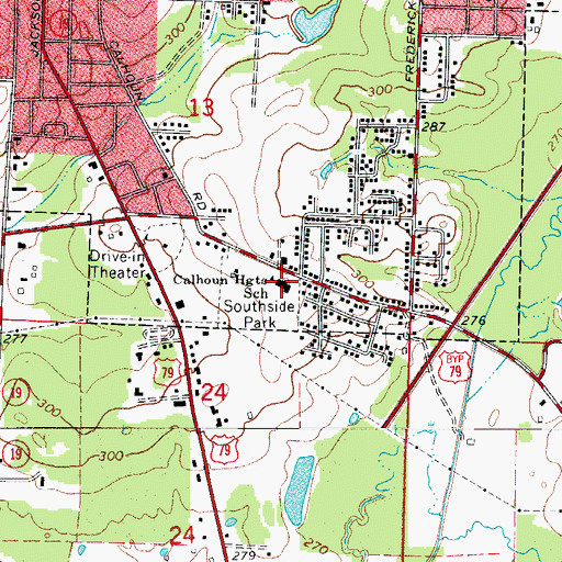 Topographic Map of Calhoun Heights School, AR