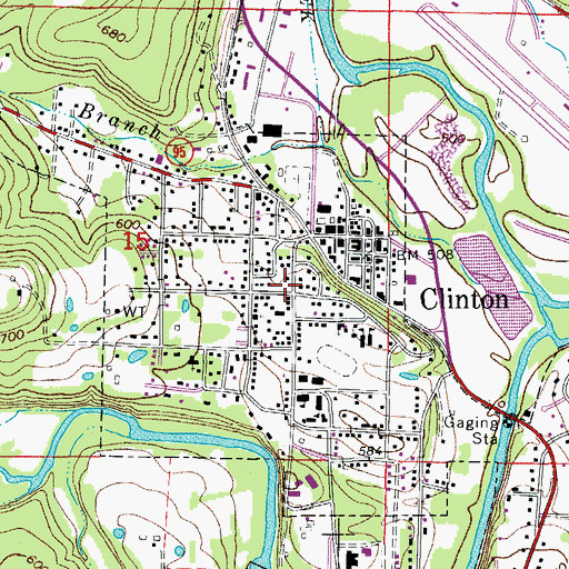 Topographic Map of Clinton, AR
