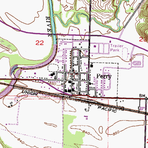 Topographic Map of Perry, KS