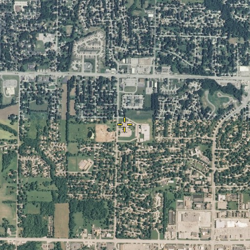 Aerial/Satellite Image of Arrowhead Middle School, KS
