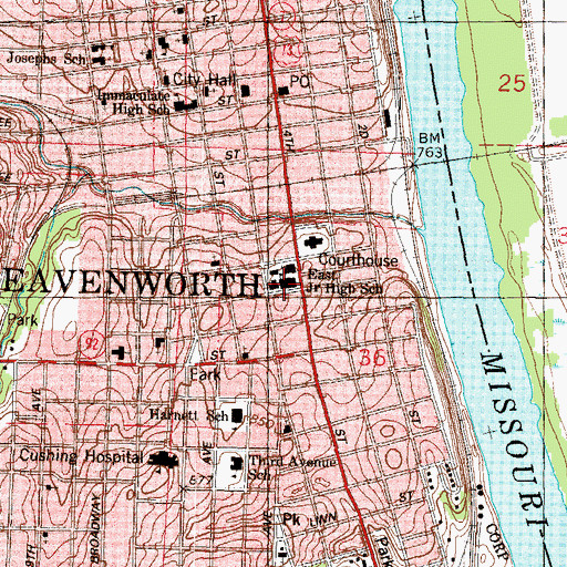 Topographic Map of Leavenworth East Middle School (historical), KS