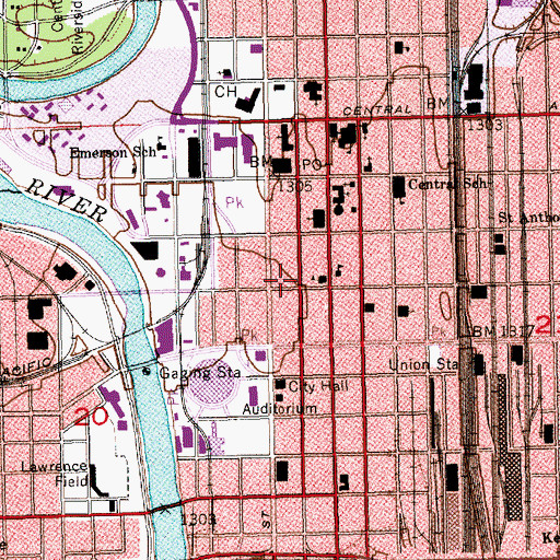 Topographic Map of Wichita Plaza, KS