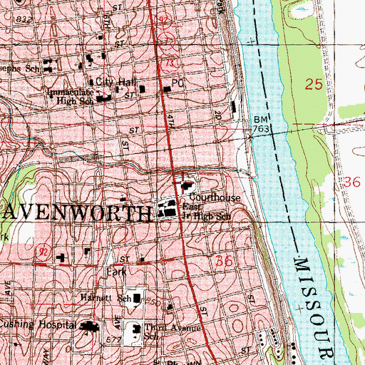 Topographic Map of Leavenworth County Courthouse, KS
