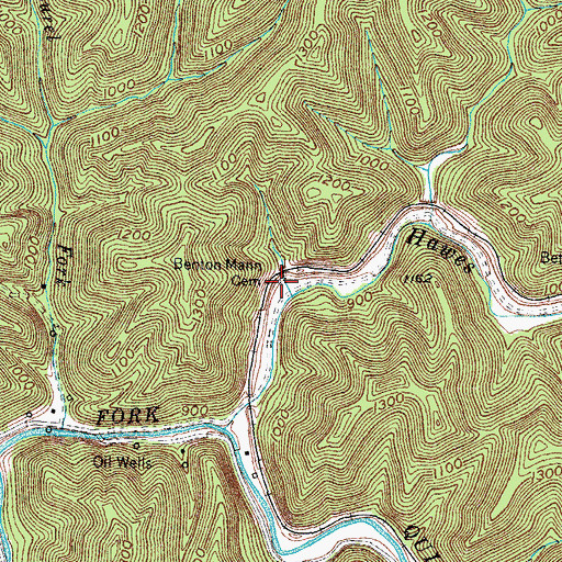 Topographic Map of Benton Mann Cemetery, KY