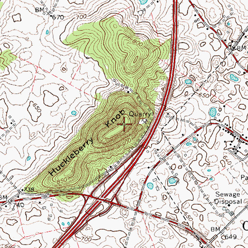 Topographic Map of Huckleberry Knob, KY
