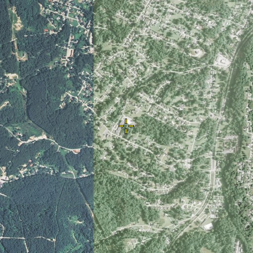 Aerial/Satellite Image of Pineacres School, KY
