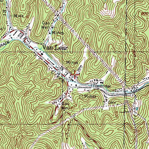 Topographic Map of Van Lear, KY