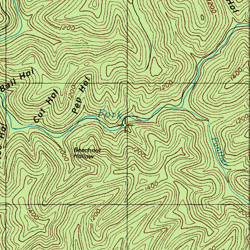 Topographic Map of Middle Triplet Hollow, KY