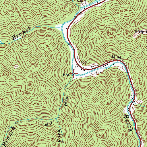 Topographic Map of Trace Branch, KY