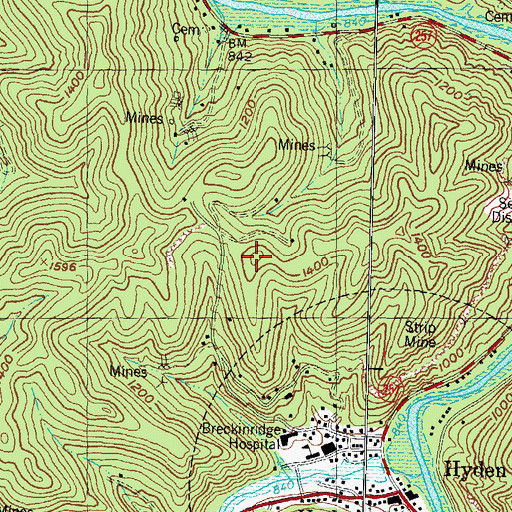 Topographic Map of WZQQ-FM (Hyden), KY