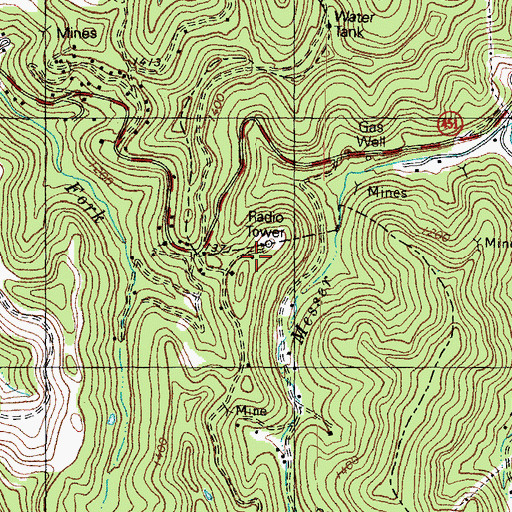 Topographic Map of WKIC-AM (Hazard), KY