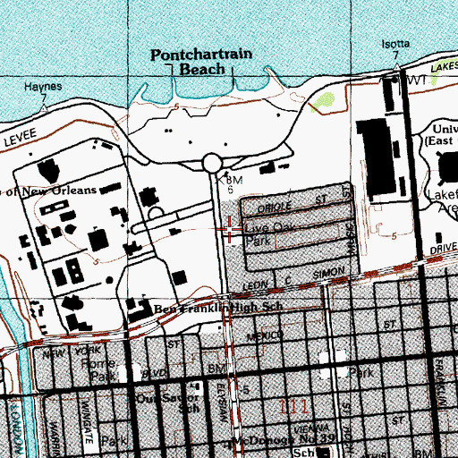 Topographic Map of Live Oak Park, LA