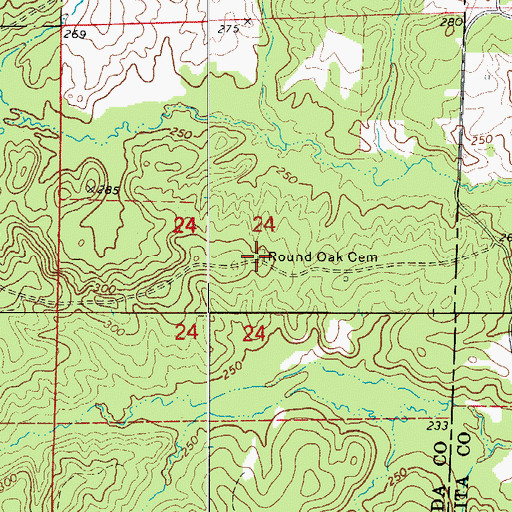 Topographic Map of Round Oak Cemetery, AR