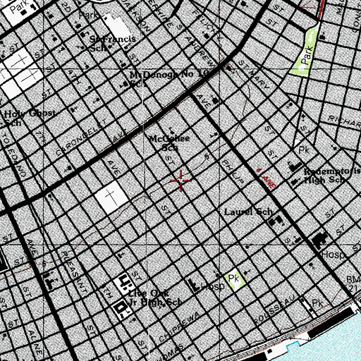 Topographic Map of Garden District, LA