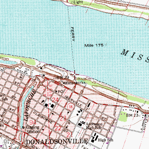 Topographic Map of Donaldsonville Landing, LA